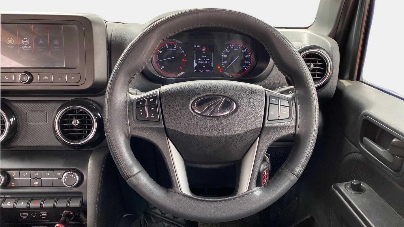 2021 Mahindra Thar LX  P 4WD AT CONVERTIBLE, Petrol, Automatic, 36,469 km, Steering Wheel Close Up