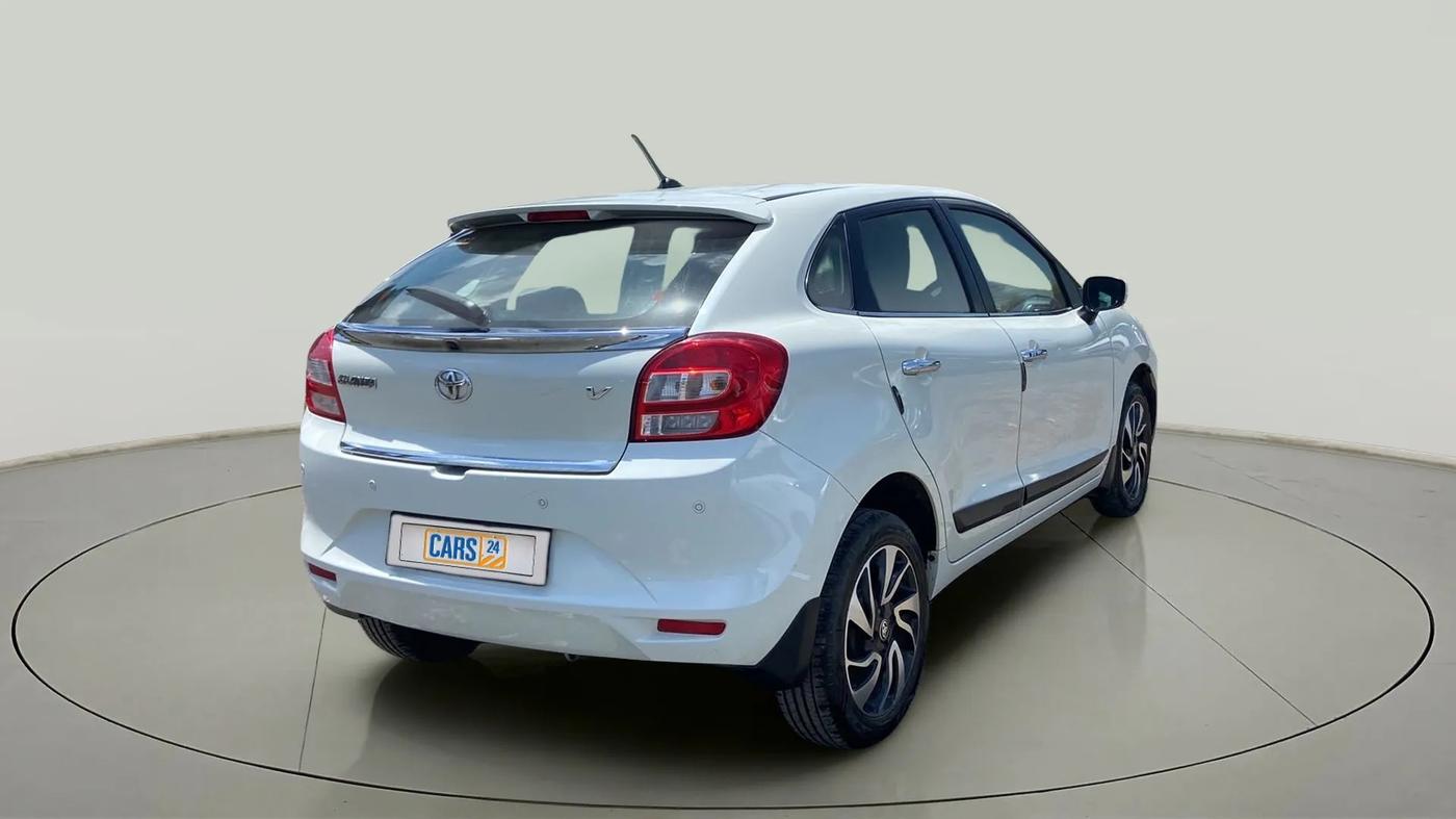 2021 Toyota Glanza V, Petrol, Manual, 18,725 km, Right Back Diagonal