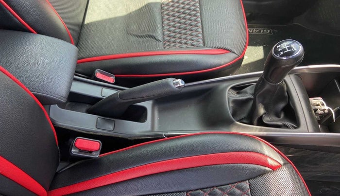 2021 Toyota Glanza V, Petrol, Manual, 18,725 km, Gear Lever