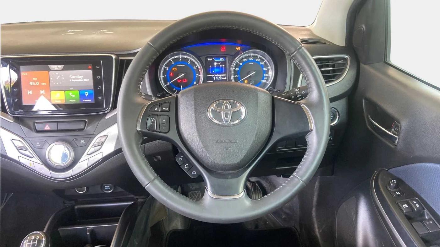 2021 Toyota Glanza V, Petrol, Manual, 18,725 km, Steering Wheel Close Up