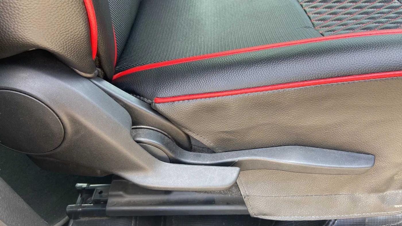 2021 Toyota Glanza V, Petrol, Manual, 18,725 km, Driver Side Adjustment Panel