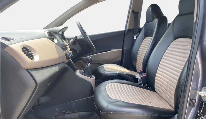 2018 Hyundai Grand i10 SPORTZ 1.2 KAPPA VTVT, CNG, Manual, 81,243 km, Right Side Front Door Cabin