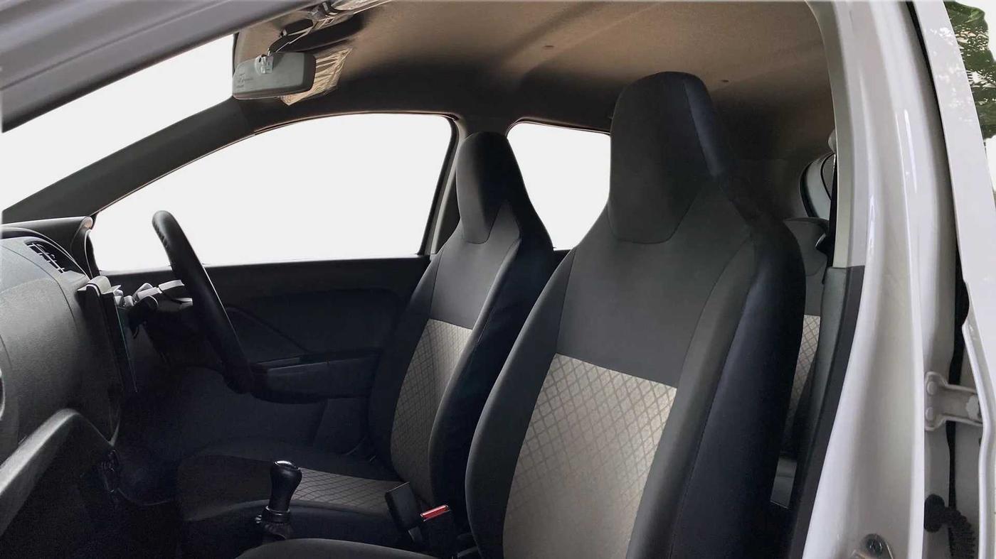 2023 Maruti Alto K10 VXI, Petrol, Manual, 13,369 km, Right Side Front Door Cabin