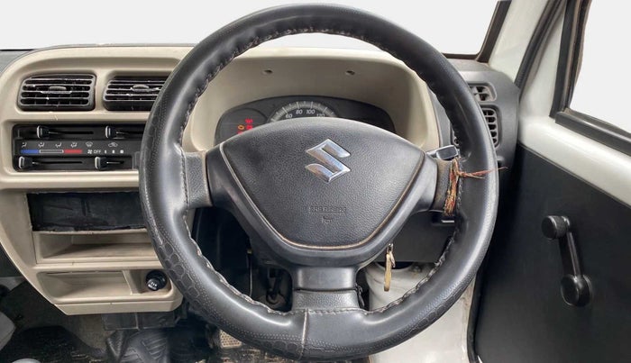 2022 Maruti Eeco 7 STR STD(O), Petrol, Manual, 31,936 km, Steering Wheel Close Up