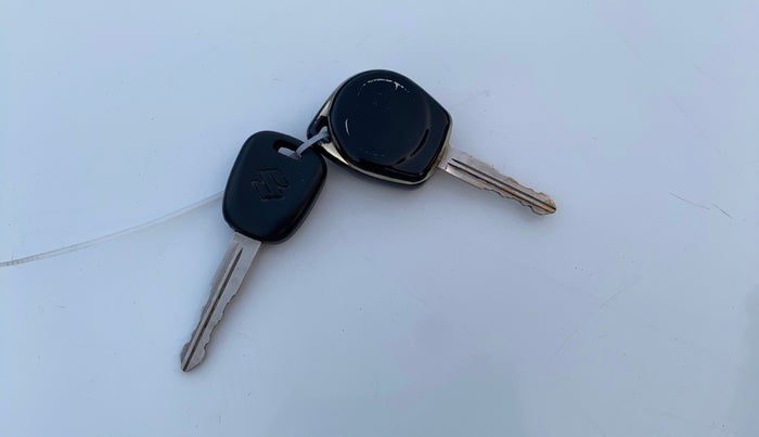 2019 Maruti S PRESSO VXI+, Petrol, Manual, 52,769 km, Key Close Up