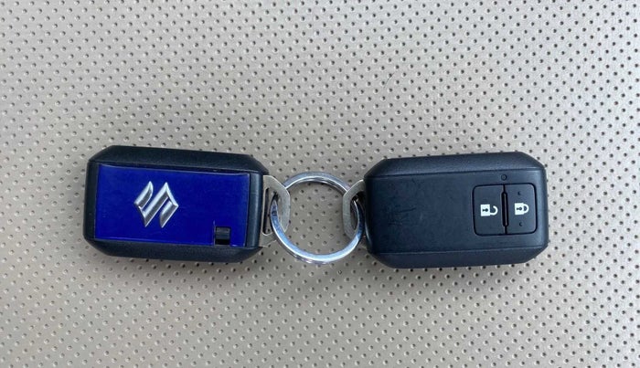 2019 Maruti Ertiga ZXI+ SHVS, Petrol, Manual, 31,193 km, Key Close Up