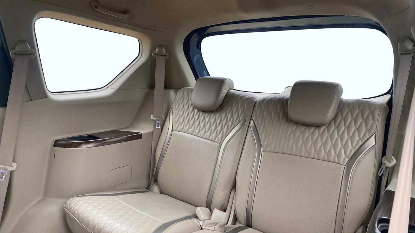 2019 Maruti Ertiga ZXI+ SHVS, Petrol, Manual, 31,193 km, Third Seat Row ( optional )