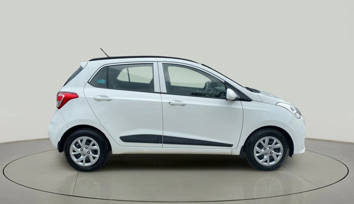 2017 Hyundai Grand i10 SPORTZ (O) 1.2 KAPPA VTVT, Petrol, Manual, 50,484 km, Right Side View