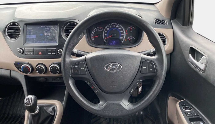 2017 Hyundai Grand i10 SPORTZ (O) 1.2 KAPPA VTVT, Petrol, Manual, 50,484 km, Steering Wheel Close Up