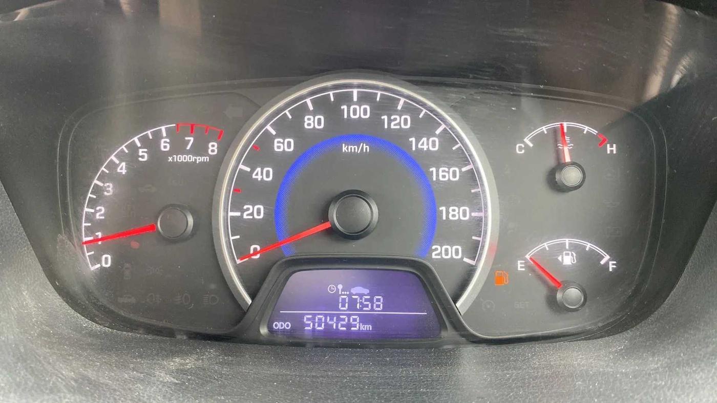 2017 Hyundai Grand i10 SPORTZ (O) 1.2 KAPPA VTVT, Petrol, Manual, 50,484 km, Odometer Image
