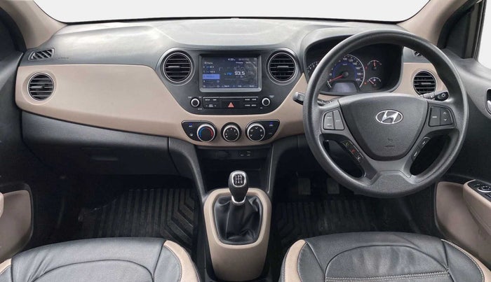 2017 Hyundai Grand i10 SPORTZ (O) 1.2 KAPPA VTVT, Petrol, Manual, 50,484 km, Dashboard