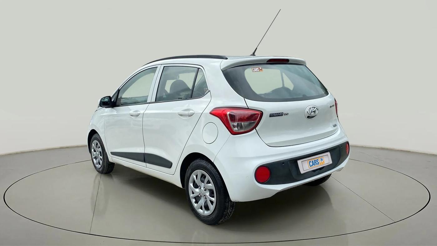 2017 Hyundai Grand i10 SPORTZ (O) 1.2 KAPPA VTVT, Petrol, Manual, 50,484 km, Left Back Diagonal