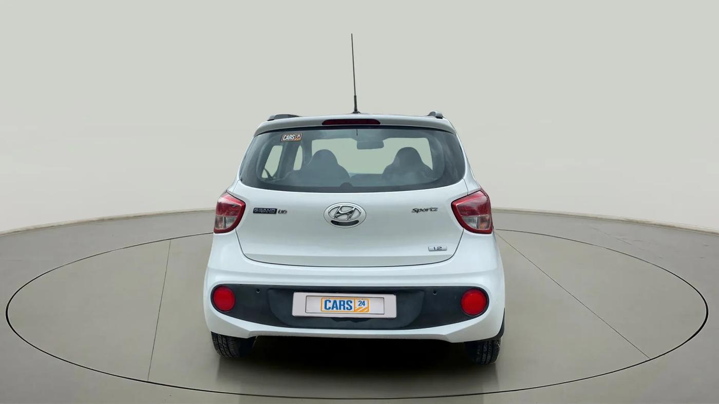 2017 Hyundai Grand i10 SPORTZ (O) 1.2 KAPPA VTVT, Petrol, Manual, 50,484 km, Back/Rear