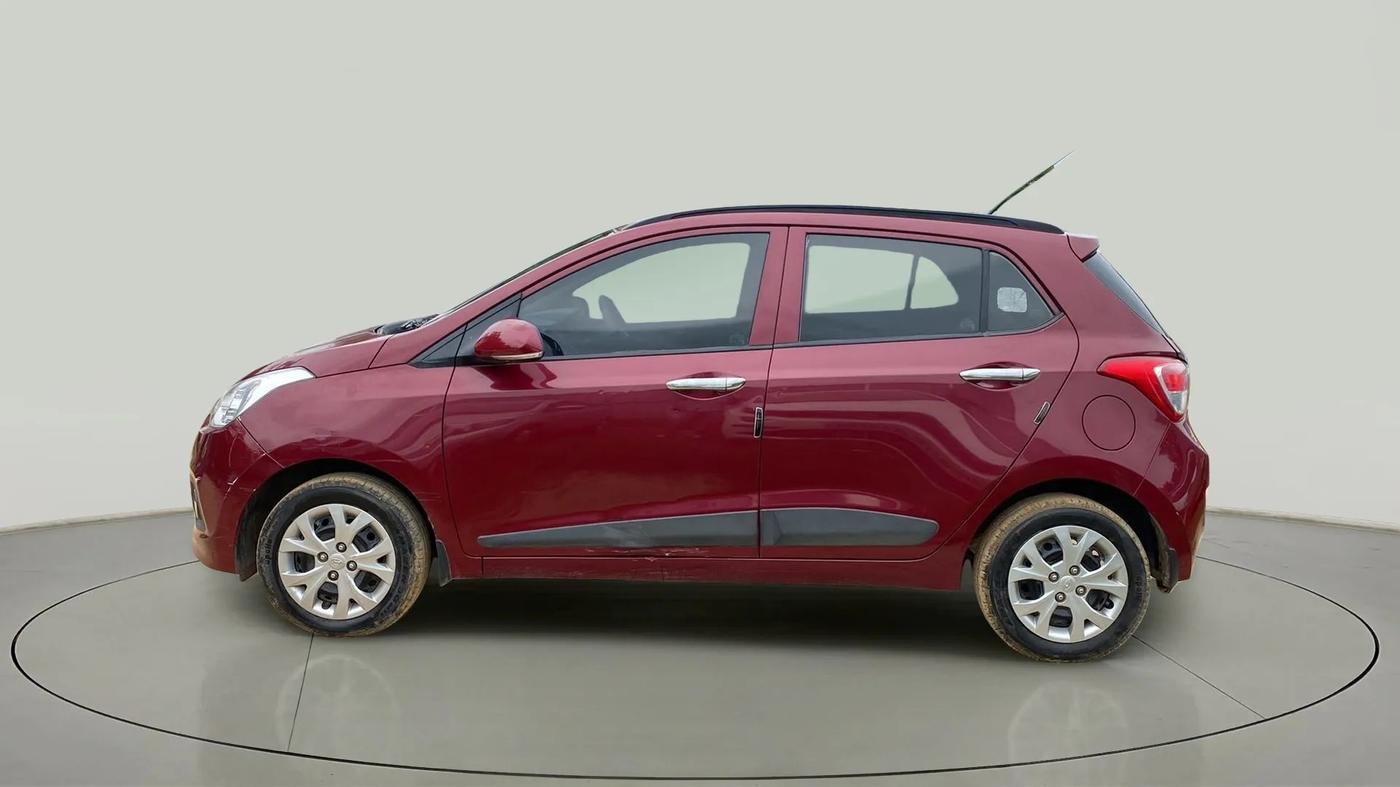 2016 Hyundai Grand i10 SPORTZ 1.2 KAPPA VTVT, Petrol, Manual, 34,930 km, Left Side