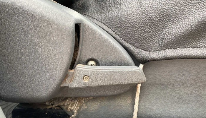 2014 Maruti Alto 800 VXI, Petrol, Manual, 51,677 km, Driver Side Adjustment Panel