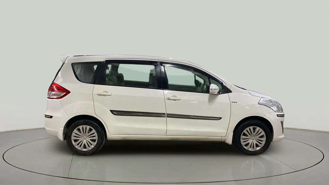 2015 Maruti Ertiga VXI, Petrol, Manual, 65,478 km, Right Side View