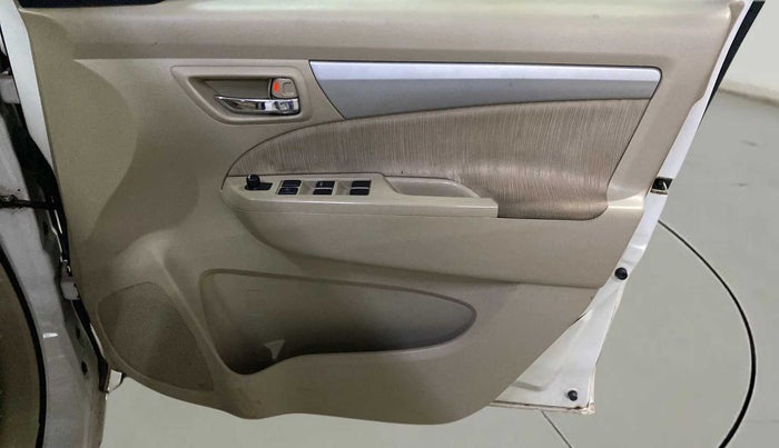 2015 Maruti Ertiga VXI, Petrol, Manual, 65,478 km, Driver Side Door Panels Control
