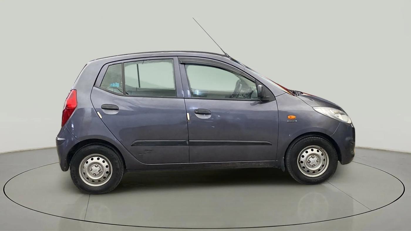 2014 Hyundai i10 MAGNA 1.1, Petrol, Manual, 30,531 km, Right Side View