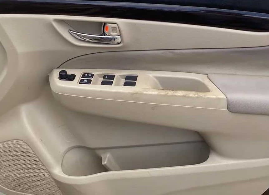 2016 Maruti Ciaz ZXI+, Petrol, Manual, 52,171 km, Driver Side Door Panels Control