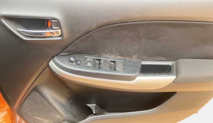 2015 Maruti Baleno DELTA PETROL 1.2, Petrol, Manual, 34,170 km, Driver Side Door Panels Control