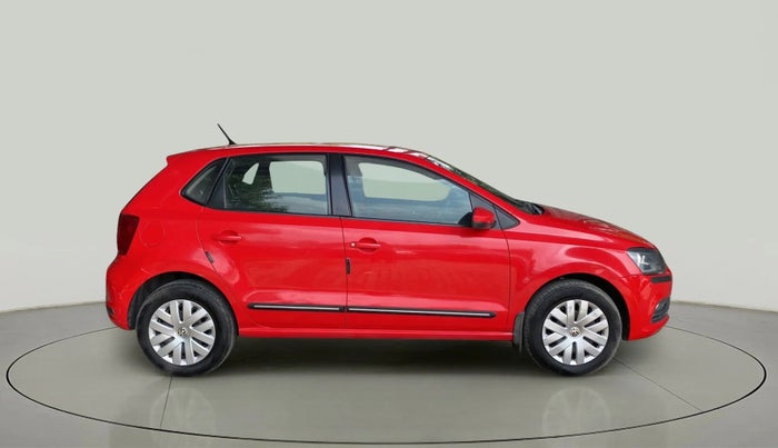 2016 Volkswagen Polo COMFORTLINE 1.2L, Petrol, Manual, 64,708 km, Right Side View