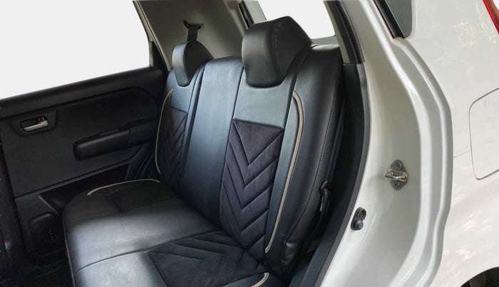 2021 Maruti New Wagon-R VXI 1.2, Petrol, Manual, 8,938 km, Right Side Rear Door Cabin