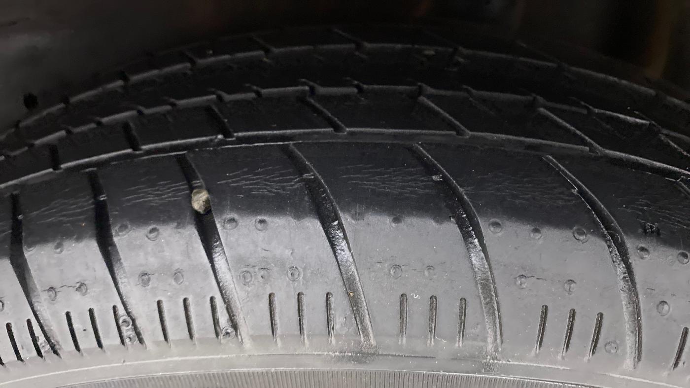 2018 Maruti Celerio VXI, Petrol, Manual, 16,837 km, Left Rear Tyre Tread