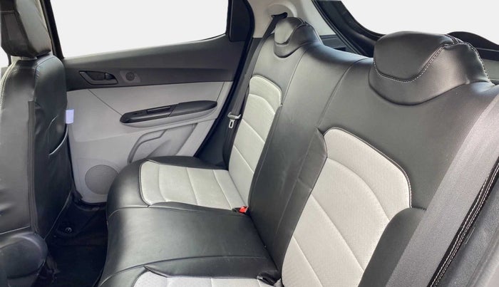 2022 Tata Tiago XT (O) PETROL, Petrol, Manual, 6,990 km, Right Side Rear Door Cabin