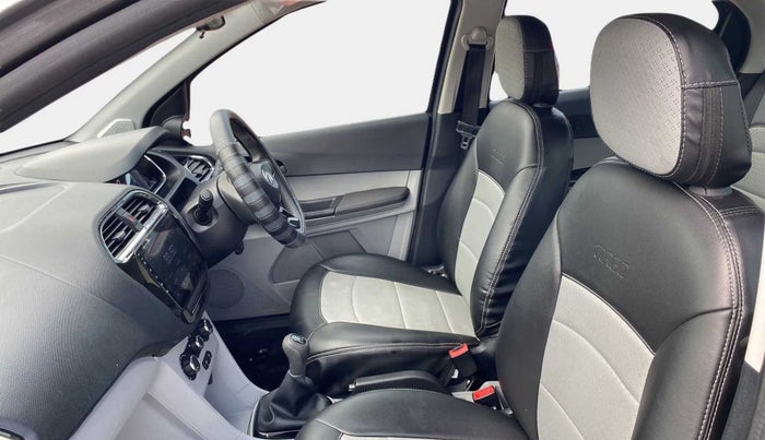 2022 Tata Tiago XT (O) PETROL, Petrol, Manual, 6,990 km, Right Side Front Door Cabin