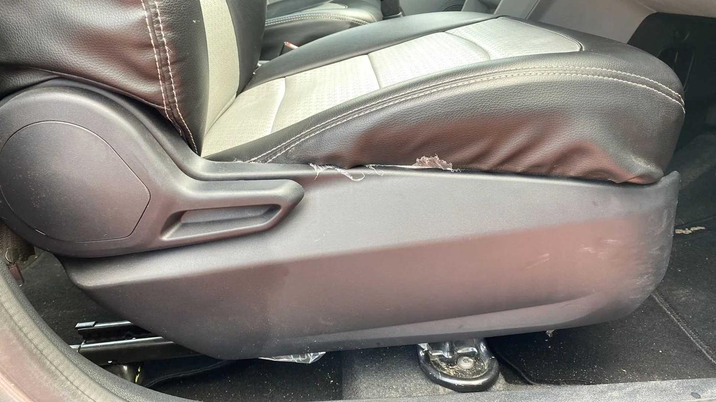 2022 Tata Tiago XT (O) PETROL, Petrol, Manual, 6,990 km, Driver Side Adjustment Panel