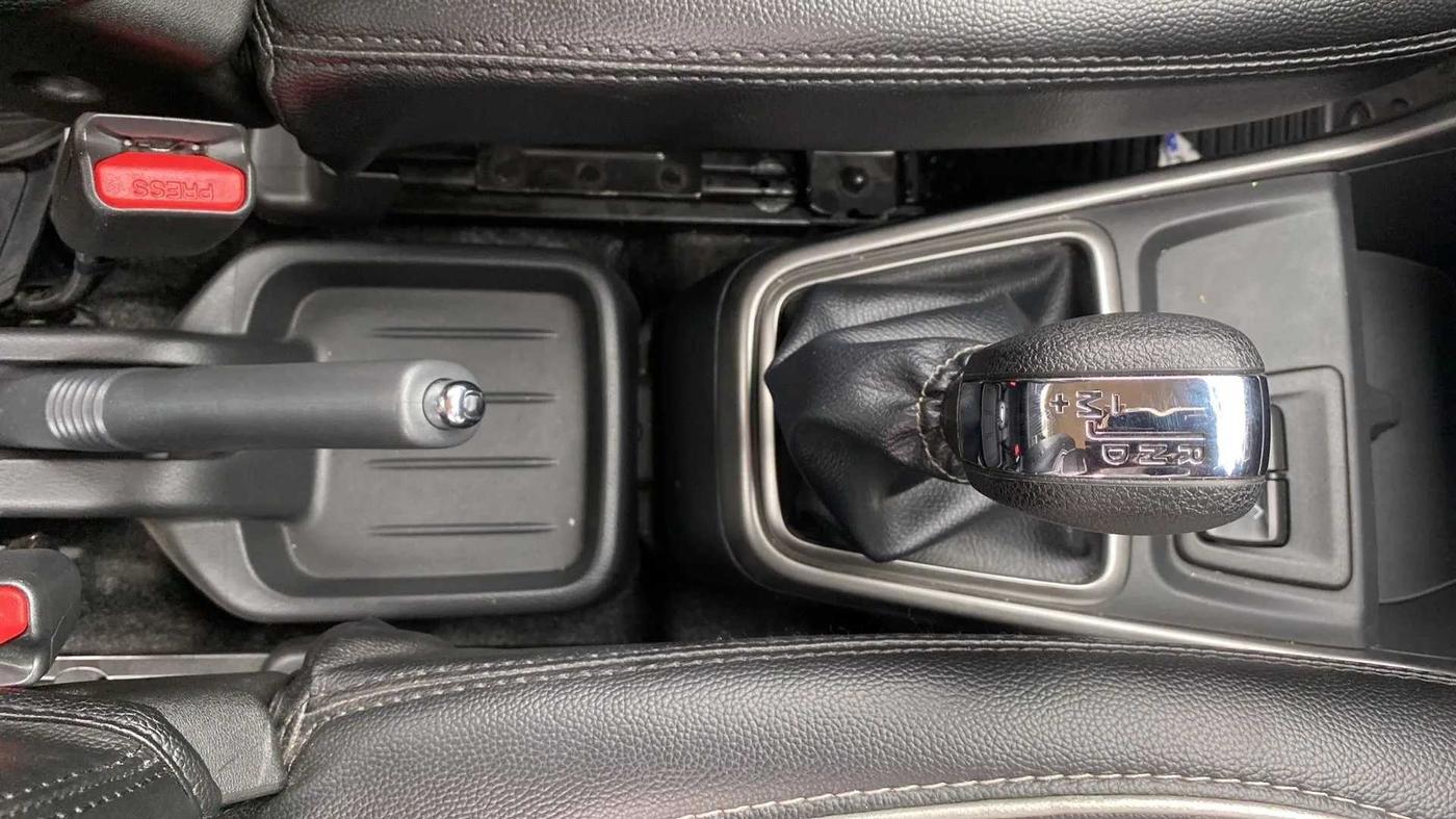 2020 Datsun Redi Go T(O) 1.0 AMT, CNG, Automatic, 23,367 km, Gear Lever