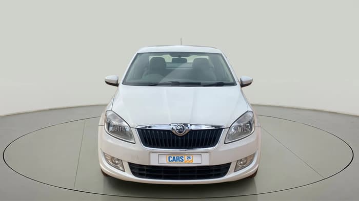 2016 Skoda Rapid AMBITION 1.6 MPI MT, Petrol, Manual, 66,457 km, Front