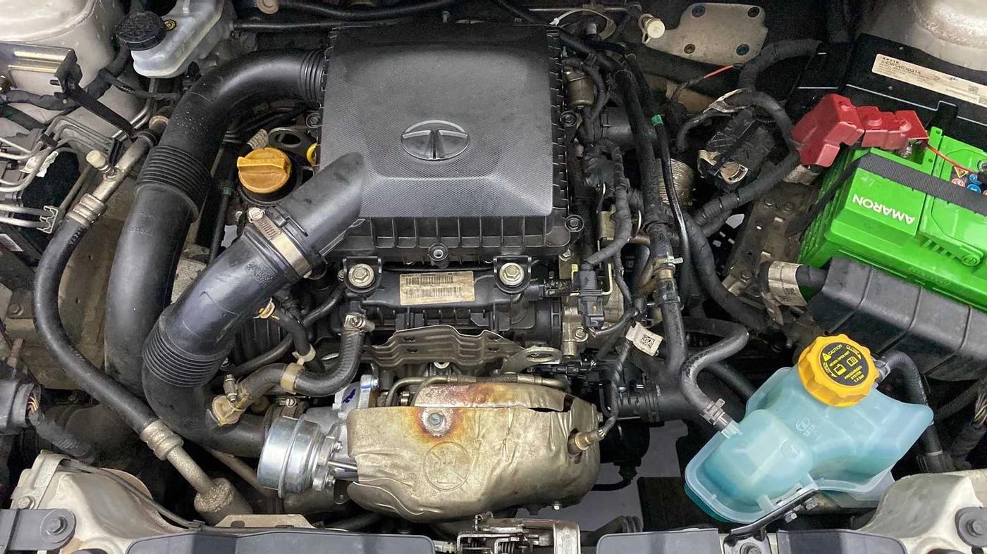 2020 Tata NEXON XZ PLUS PETROL, Petrol, Manual, 55,333 km, Open Bonet