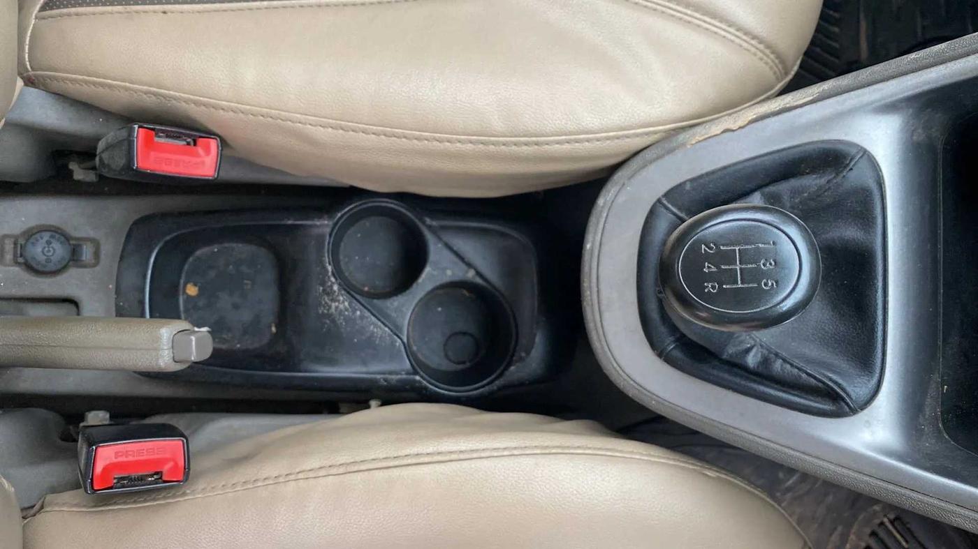 2013 Hyundai i10 MAGNA 1.1, Petrol, Manual, 66,578 km, Gear Lever