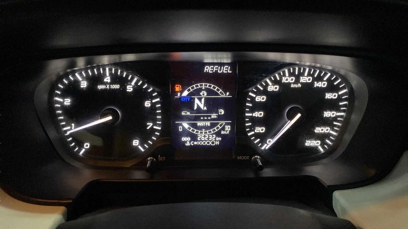 2023 Tata PUNCH ACCOMPLISHED AMT, Petrol, Automatic, 26,212 km, Odometer Image
