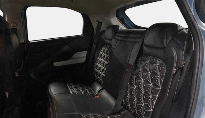 2023 Tata PUNCH ACCOMPLISHED AMT, Petrol, Automatic, 26,212 km, Right Side Rear Door Cabin