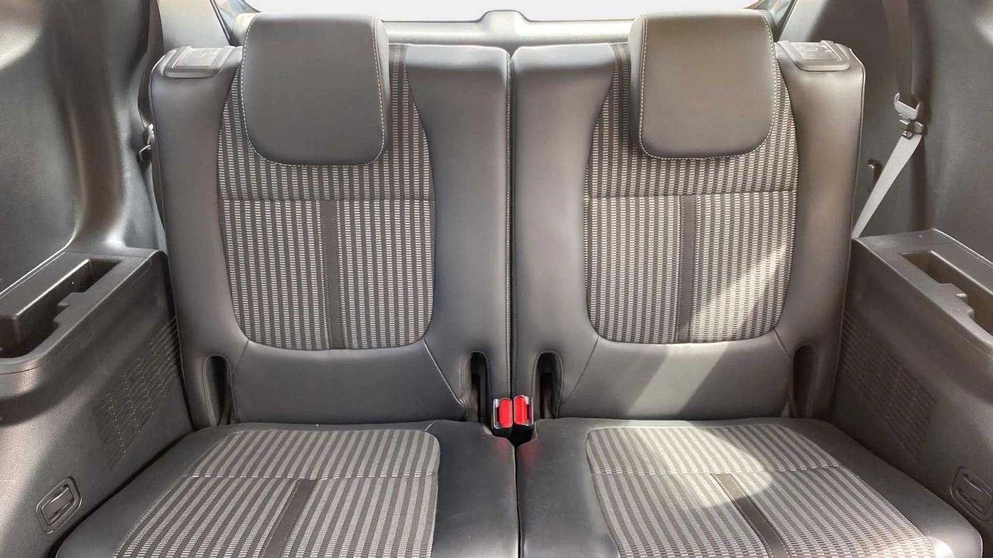2022 KIA CARENS PRESTIGE PLUS 1.4 PETROL 7 STR, Petrol, Manual, 12,159 km, Third Seat Row ( optional )