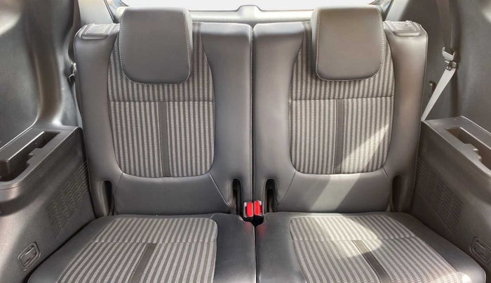 2022 KIA CARENS PRESTIGE PLUS 1.4 PETROL 7 STR, Petrol, Manual, 12,159 km, Third Seat Row ( optional )