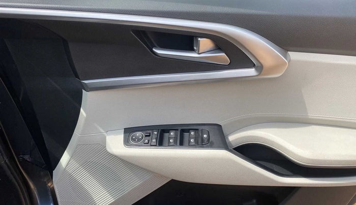 2022 KIA CARENS PRESTIGE PLUS 1.4 PETROL 7 STR, Petrol, Manual, 12,159 km, Driver Side Door Panels Control