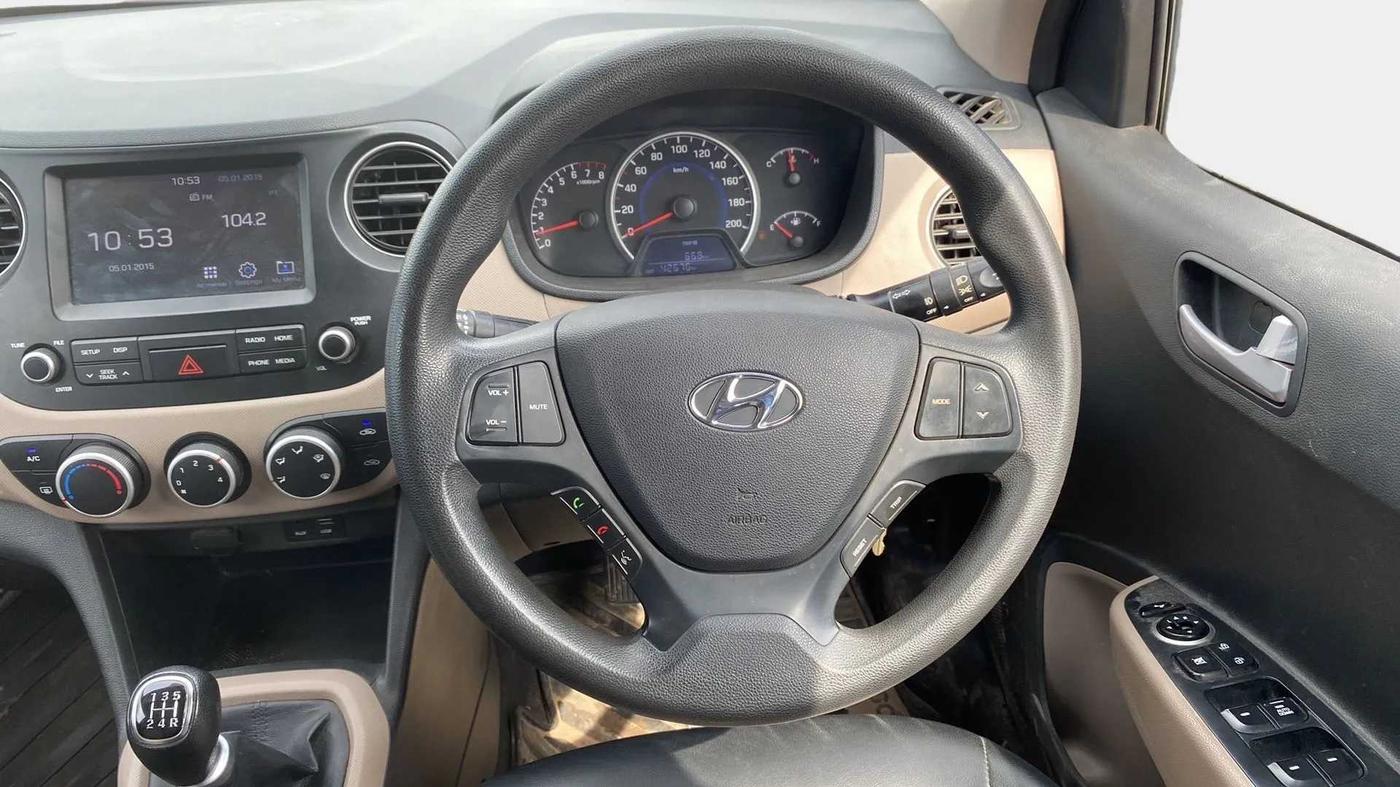 2020 Hyundai Grand i10 SPORTZ 1.2 KAPPA VTVT, Petrol, Manual, 42,758 km, Steering Wheel Close Up