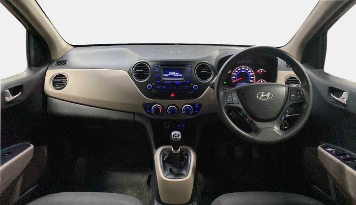 2015 Hyundai Grand i10 SPORTZ 1.2 KAPPA VTVT, Petrol, Manual, 33,809 km, Dashboard