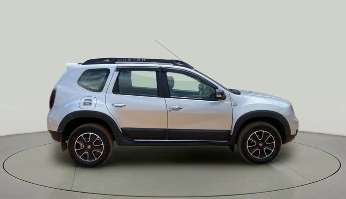 2017 Renault Duster RXS CVT, Petrol, Automatic, 27,930 km, Right Side View