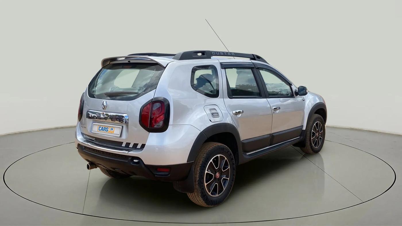 2017 Renault Duster RXS CVT, Petrol, Automatic, 27,930 km, Right Back Diagonal