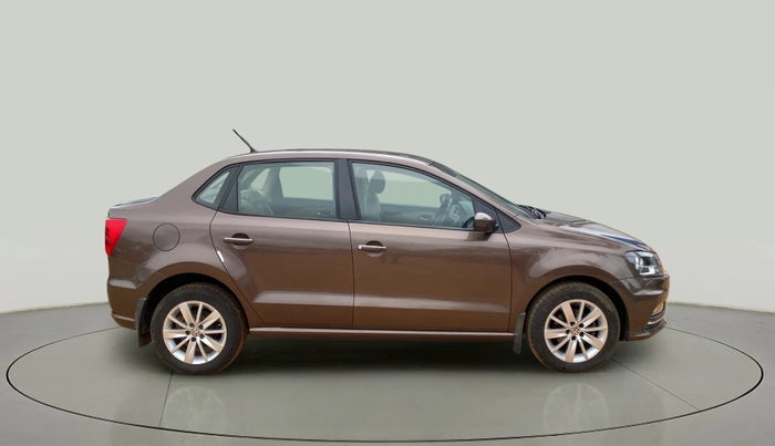 2016 Volkswagen Ameo HIGHLINE1.2L, Petrol, Manual, 68,602 km, Right Side View