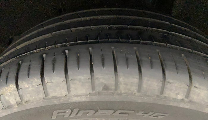 2019 Maruti Baleno ZETA PETROL 1.2, Petrol, Manual, 35,573 km, Left Rear Tyre Tread