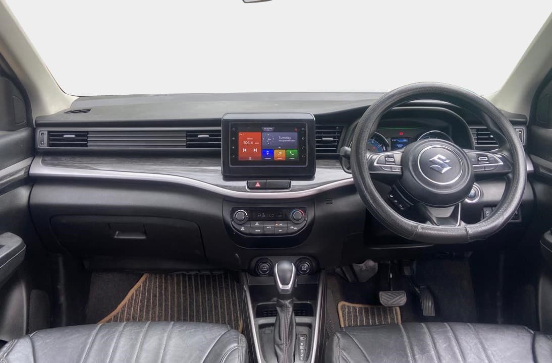 2020 Maruti XL6 ALPHA AT, Petrol, Automatic, 74,491 km, Dashboard
