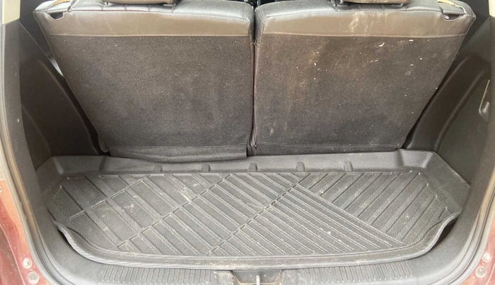 2020 Maruti XL6 ALPHA AT, Petrol, Automatic, 74,491 km, Boot Inside