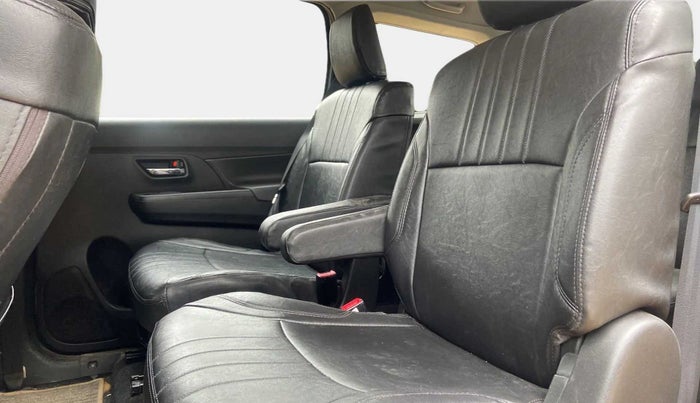 2020 Maruti XL6 ALPHA AT, Petrol, Automatic, 74,491 km, Right Side Rear Door Cabin