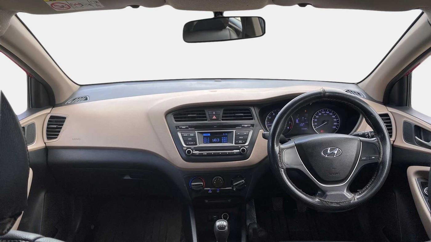 2017 Hyundai Elite i20 MAGNA EXECUTIVE 1.2, Petrol, Manual, 63,398 km, Dashboard