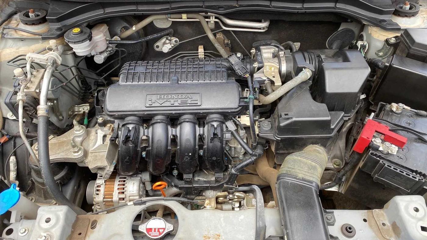2023 Honda Amaze 1.2L I-VTEC S, Petrol, Manual, 14,509 km, Open Bonet